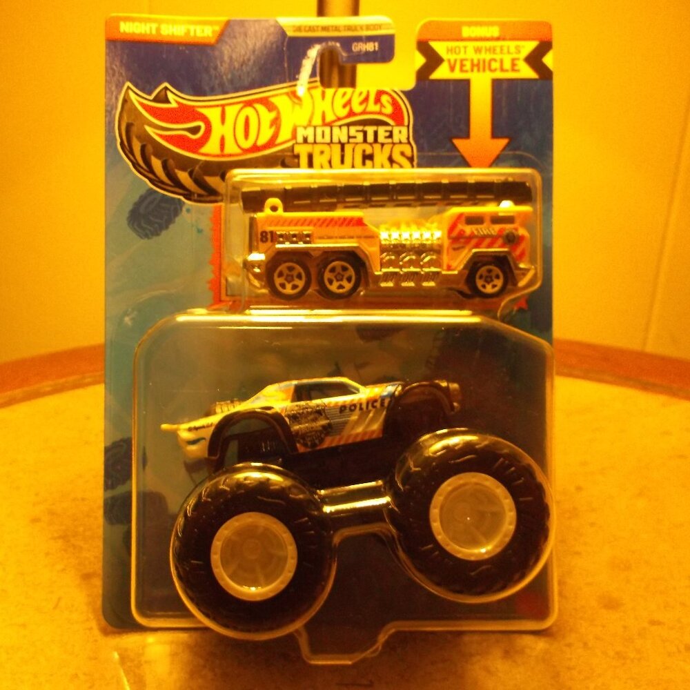 🚗 Hot Wheels Monster Trucks Police + Bonus Fire Truck • NWT • Night Shifter Set